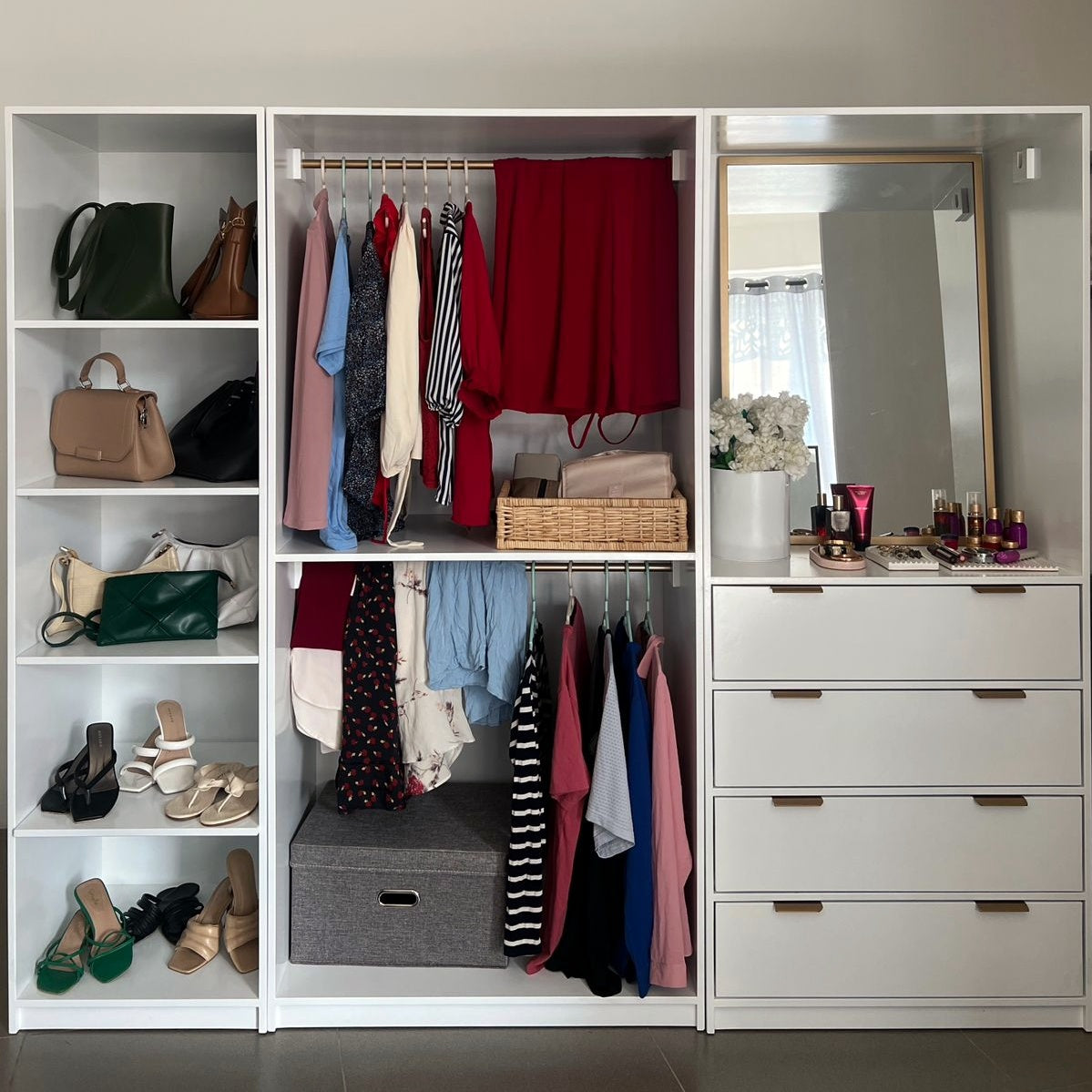 Lori Open Closet