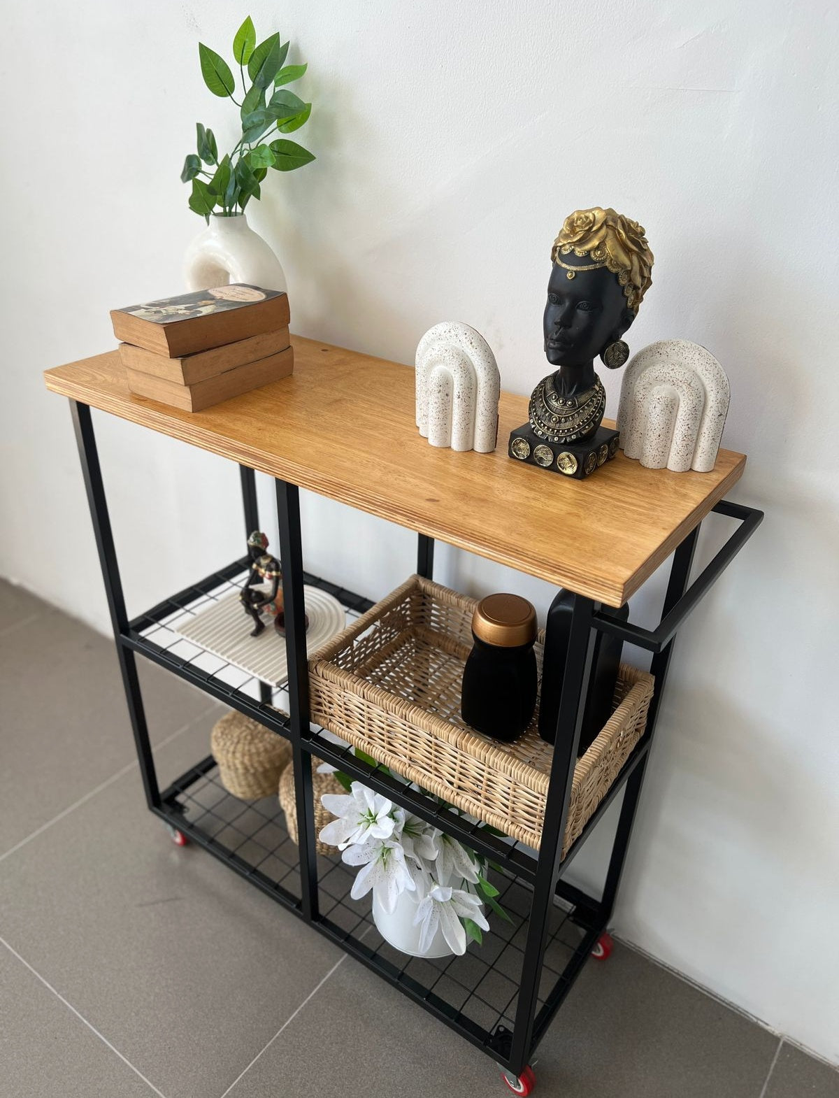 Blanco Kitchen Console