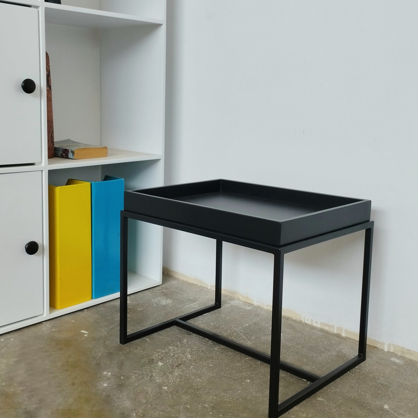 Tray Type Side Table