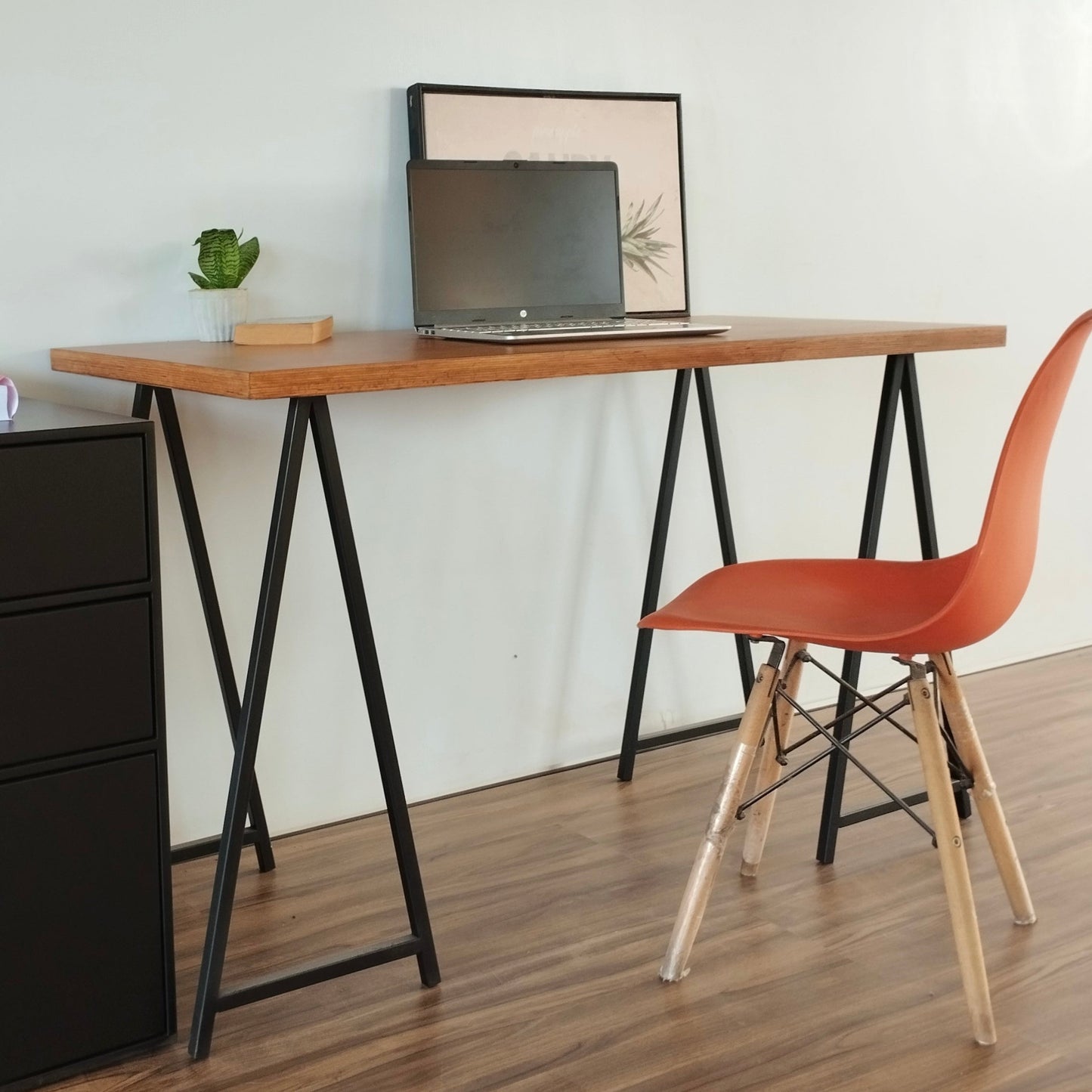 Detroit Table