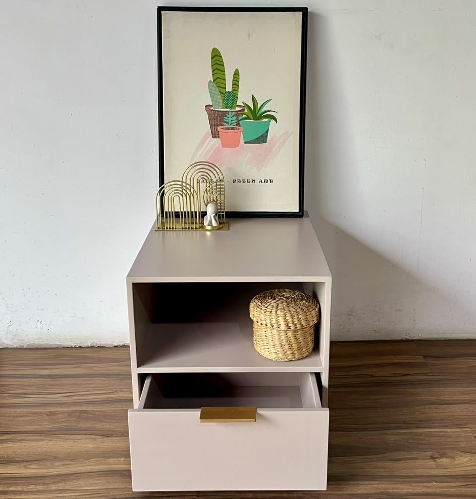 Tulip S (Side Table)