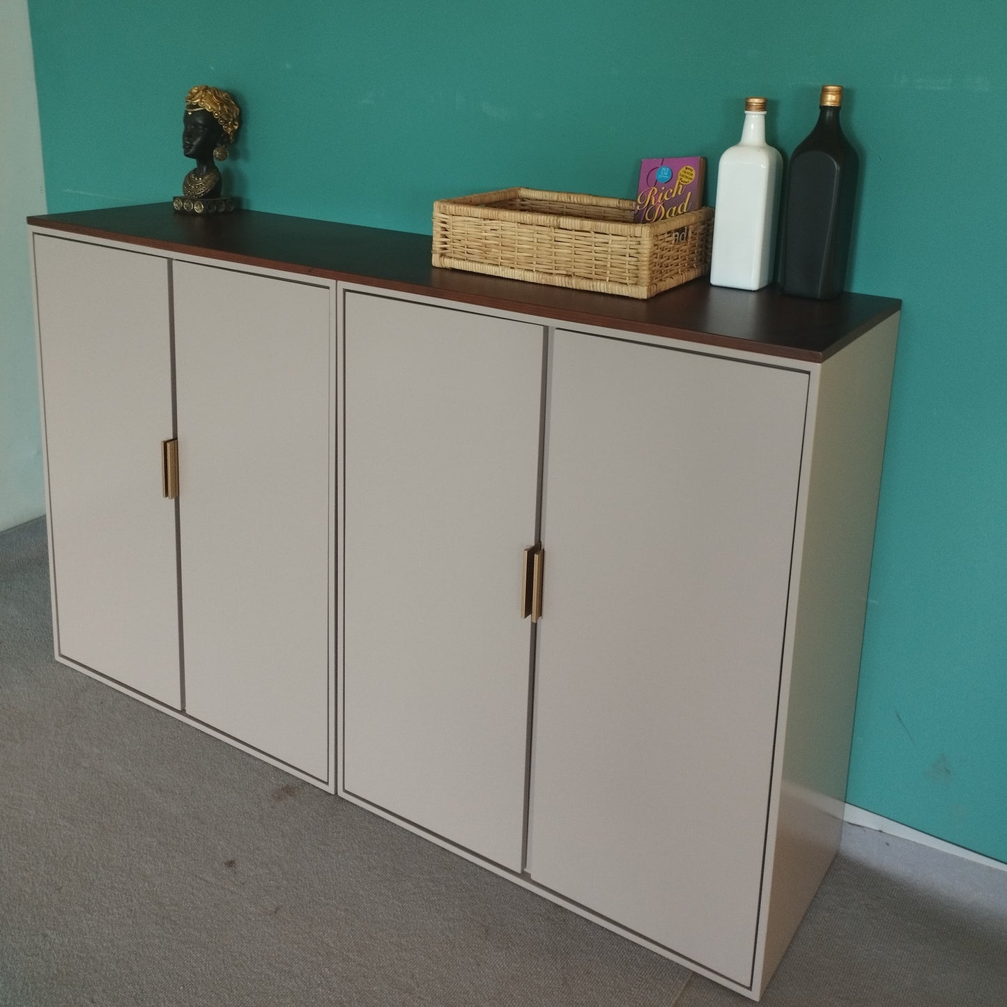 Centro Pantry Unit