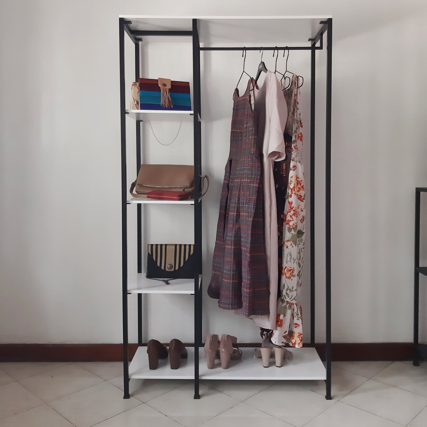 Juno Closet