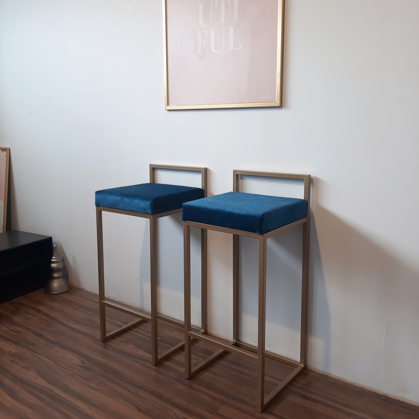 Glito Bar Stool