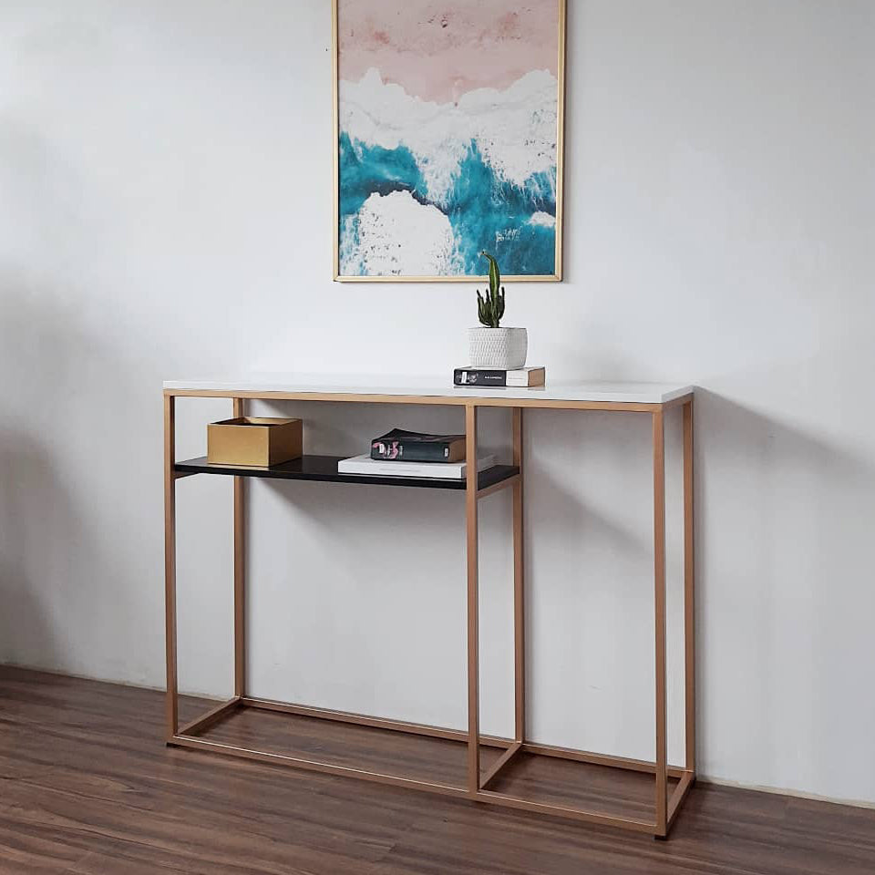 Travis Console Stand