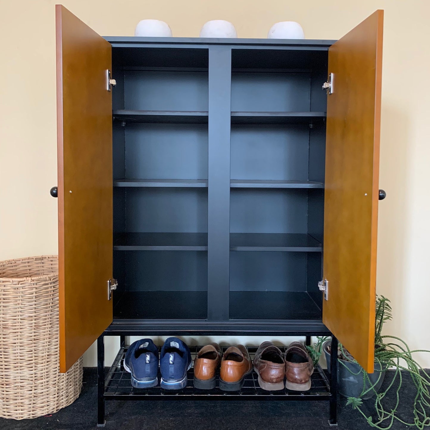 Centro (L) Storage