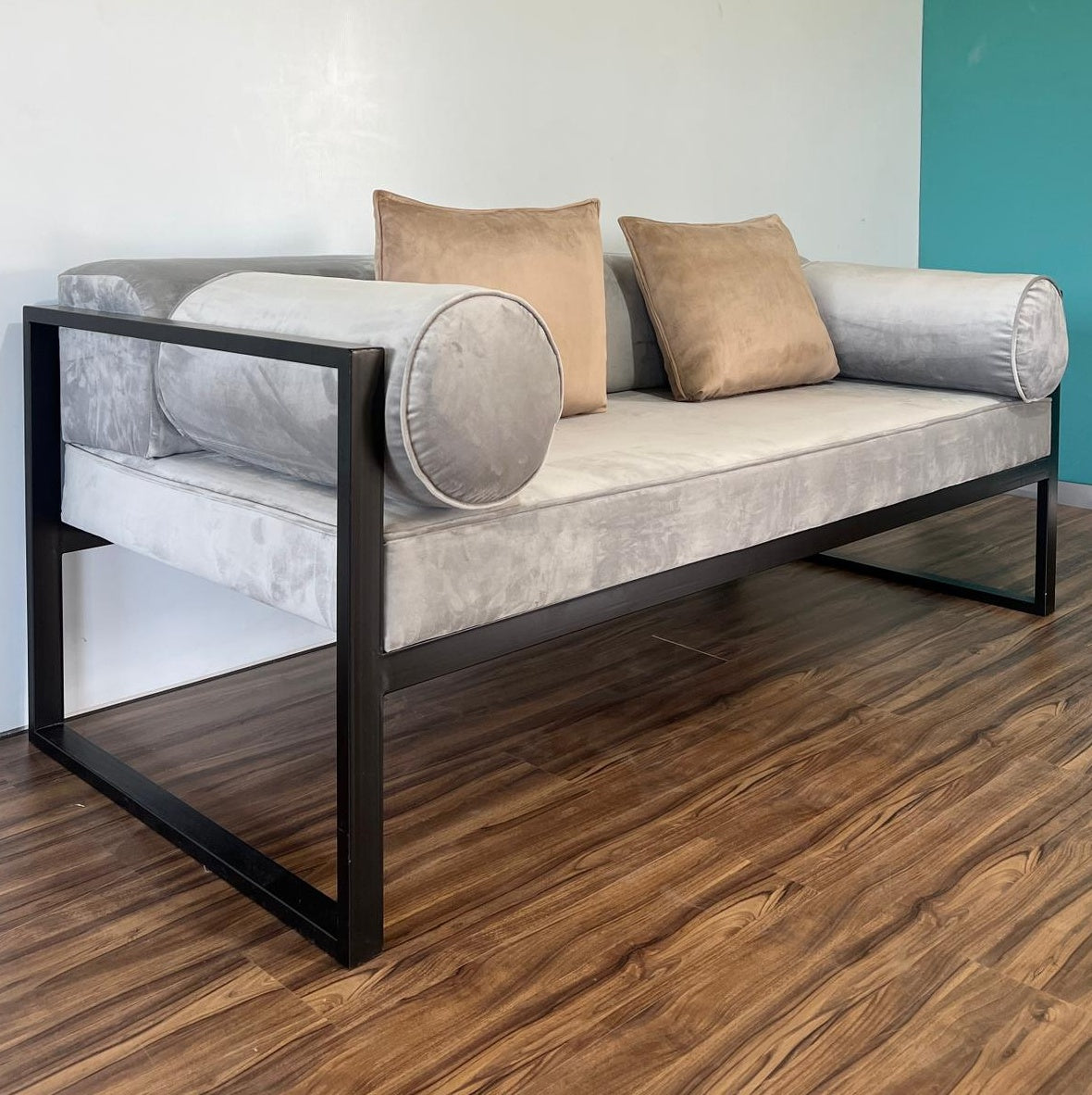 Vianna Sofa