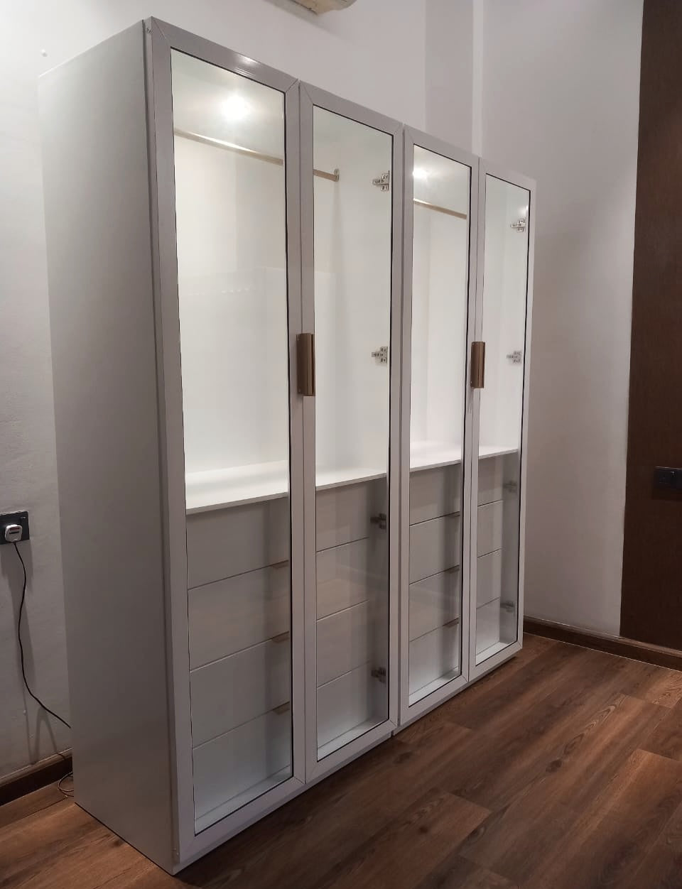 Selene Wardrobe