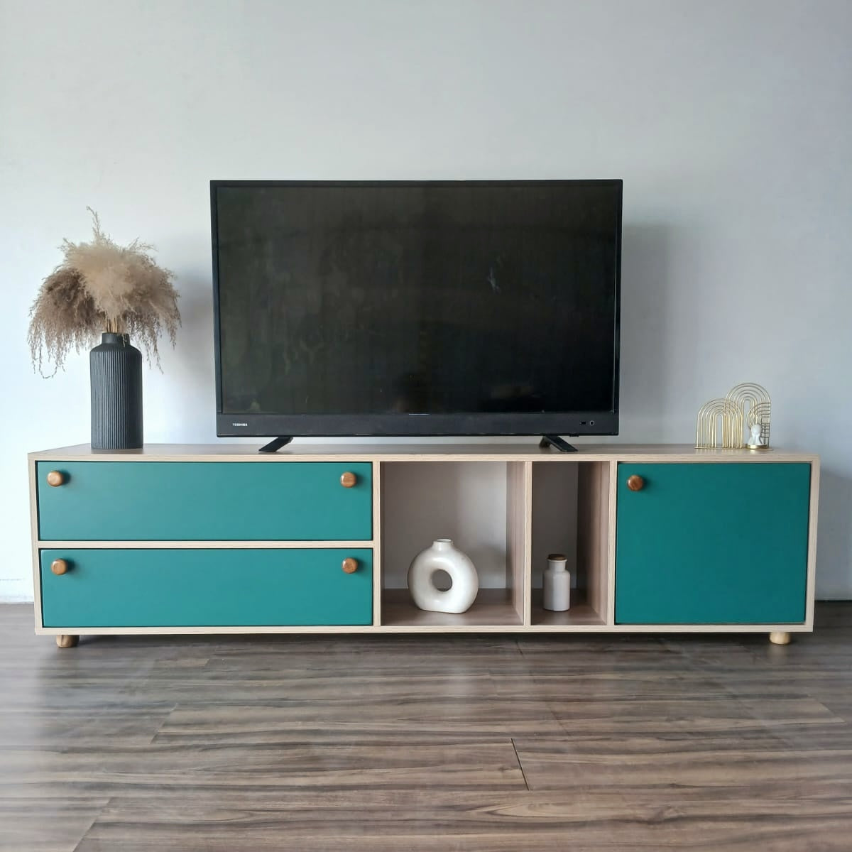 Divo TV Console