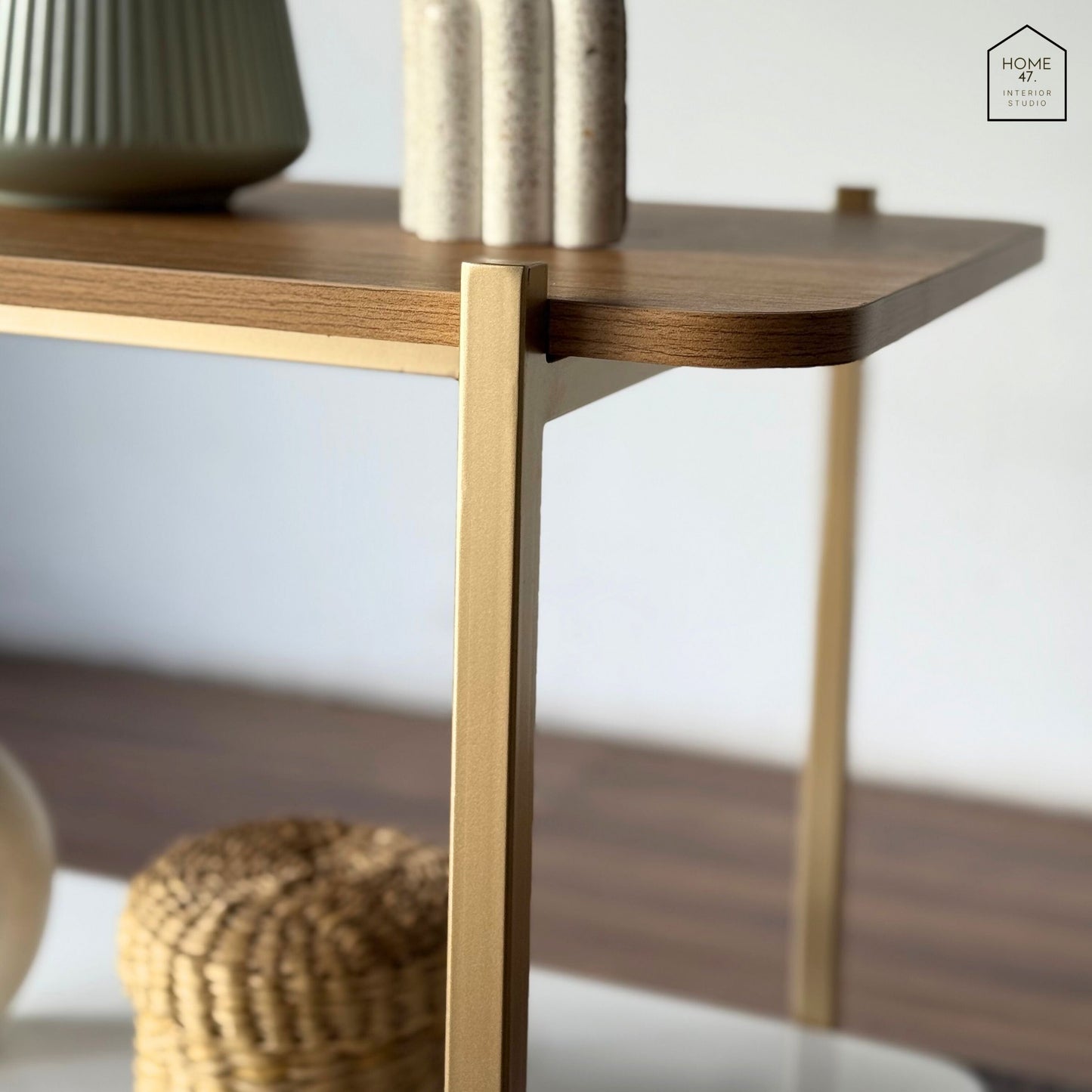 Lira Side Table