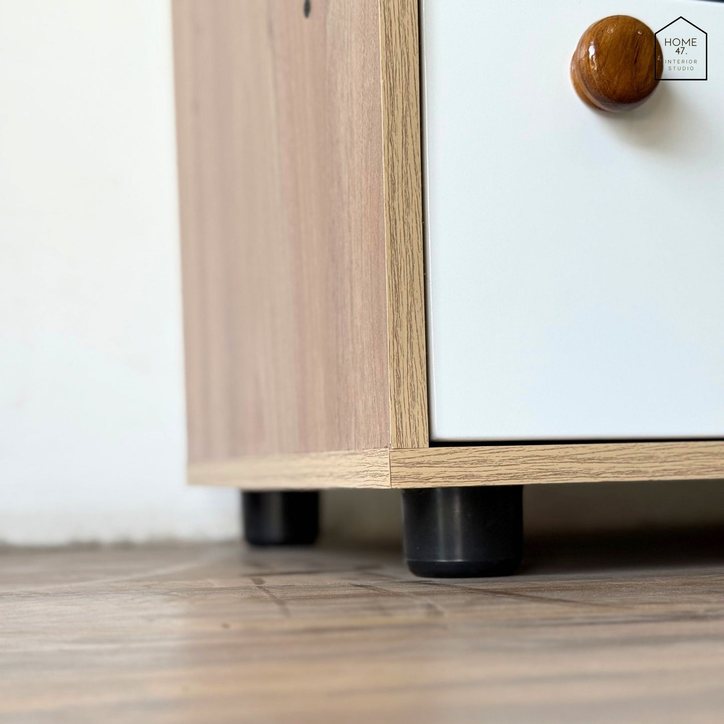 Divo TV Console