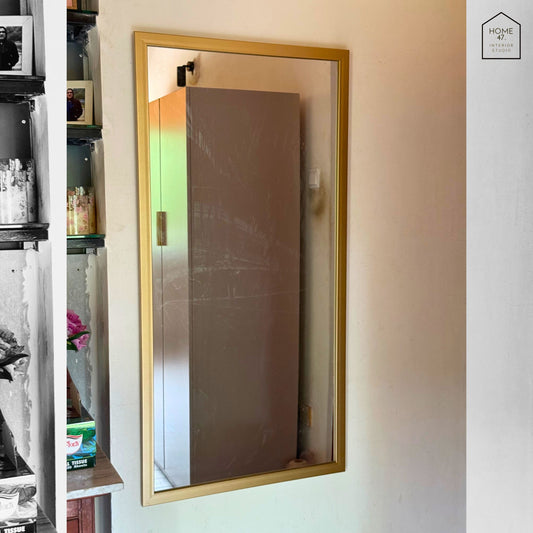 4 x 2 Mirror
