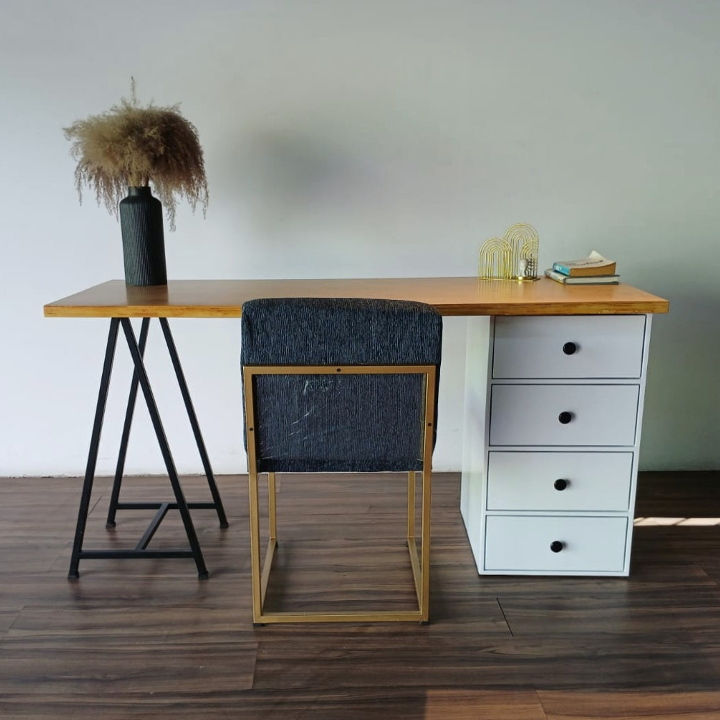 Nordic Nook Work Station