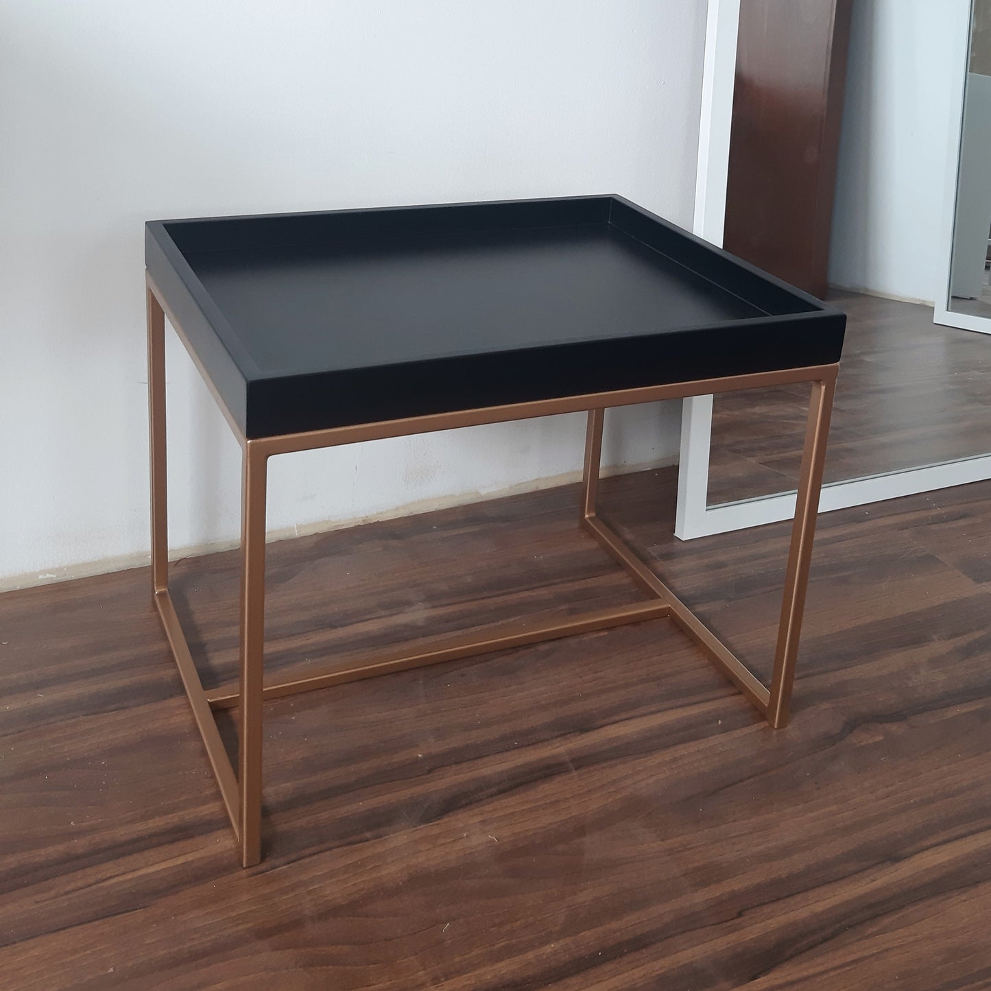 Tray Type Side Table